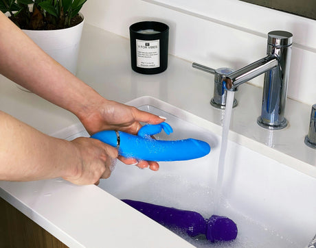 Dildo-Pflege: So bleibt dein Toy hygienisch, sicher und langlebig