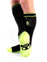 Gas Mask Party Socken mit Tasche - Schwarz/Neongelb